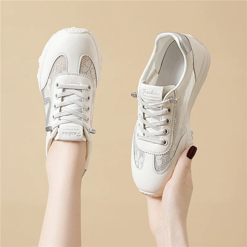 Women's White Lace Mesh Retro Trainers Silver Leather Patch Round Toe 1-3CM Low Heel Lightweight Casual Sneakers Spring 2026
Women's White Lace Mesh Retro Trainers Silver Leather Patch Round Toe 1-3CM Low Heel Lightweight Casual Sneakers Spring 2026