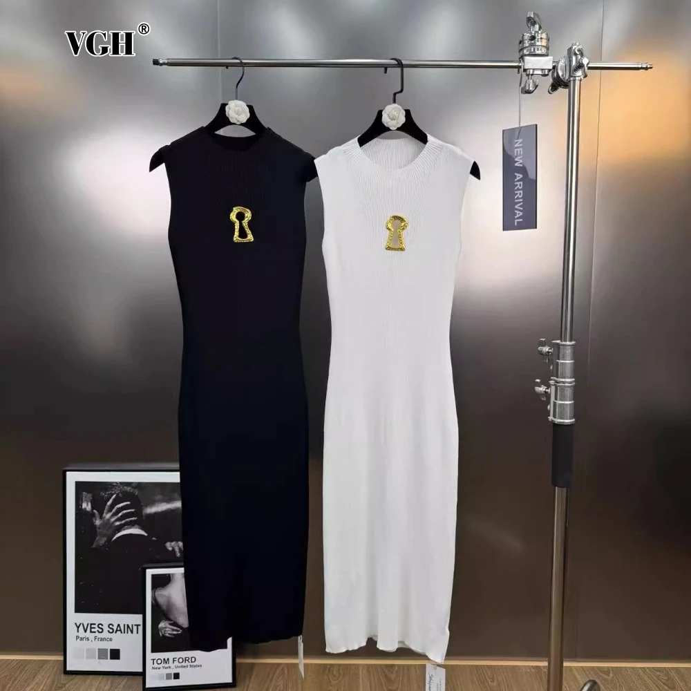 VGH Solid Spliced Hollow Out Long Knitting Dress for Women O Neck Sleeveless High Waist Patchwork Metal Buckle Dresses Female
VGH Solid Spliced Hollow Out Long Knitting Dress for Women O Neck Sleeveless High Waist Patchwork Metal Buckle Dresses Female