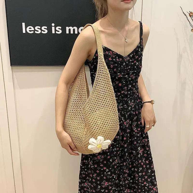 Bohemian Hollow Knitted Woven Beach Tote Bag Casual Handmade Wicker Ladies Vacation Shoulder Bag
Bohemian Hollow Knitted Woven Beach Tote Bag Casual Handmade Wicker Ladies Vacation Shoulder Bag