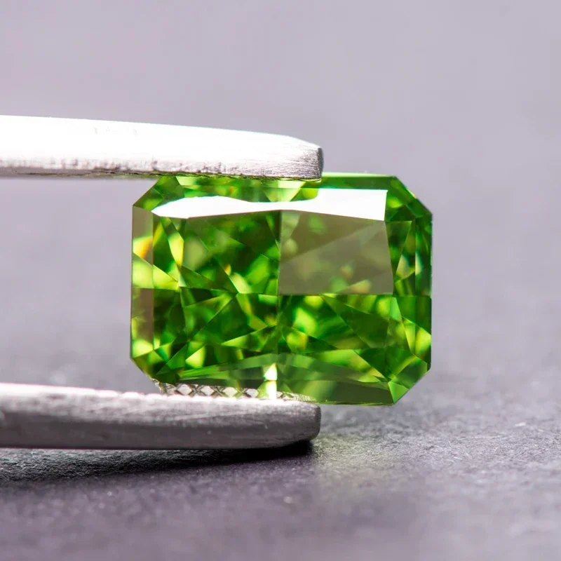 NEW Cubic Zirconia 5A Grade Green Color Radiant Shape 4k Crushed Ice Cut Charm Stones For DIY Jewelry Making Pendant Main Materi
NEW Cubic Zirconia 5A Grade Green Color Radiant Shape 4k Crushed Ice Cut Charm Stones For DIY Jewelry Making Pendant Main Materi