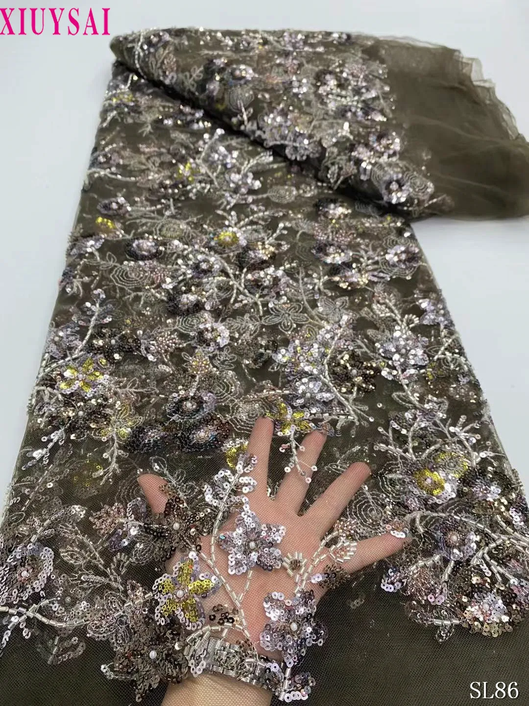 Fashion Nigerian Beads Sequins Lace Fabric 2025 Hot Sale French Luxury Lace African Tulle Bead Fabric For Women Wedding Dresses
Fashion Nigerian Beads Sequins Lace Fabric 2025 Hot Sale French Luxury Lace African Tulle Bead Fabric For Women Wedding Dresses
