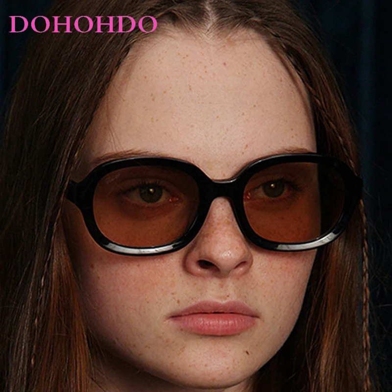 Fashion Brand Designer Sunglasses Women Retro Trendy Oval Sunglass Men Travel Driving Shades Eyewear UV Protection Lentes De Sol
Fashion Brand Designer Sunglasses Women Retro Trendy Oval Sunglass Men Travel Driving Shades Eyewear UV Protection Lentes De Sol