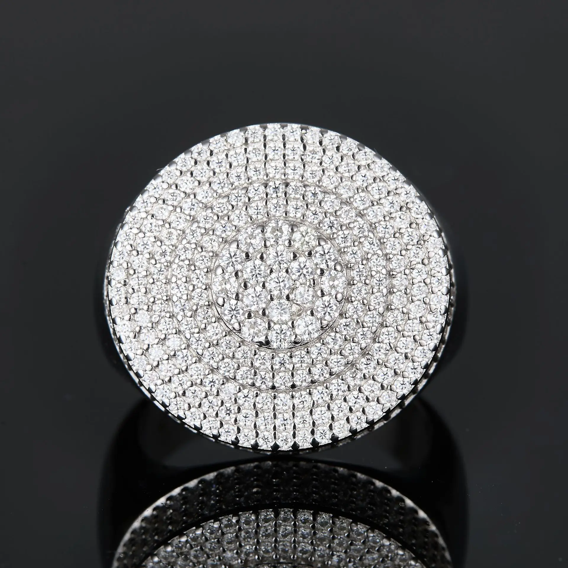 Hip Hop Mens Moissanite Ring, Round D Color VVS1 Moissanite Pinky Ring, S925 Sterling Silver Iced Out Party Jewelry
Hip Hop Mens Moissanite Ring, Round D Color VVS1 Moissanite Pinky Ring, S925 Sterling Silver Iced Out Party Jewelry