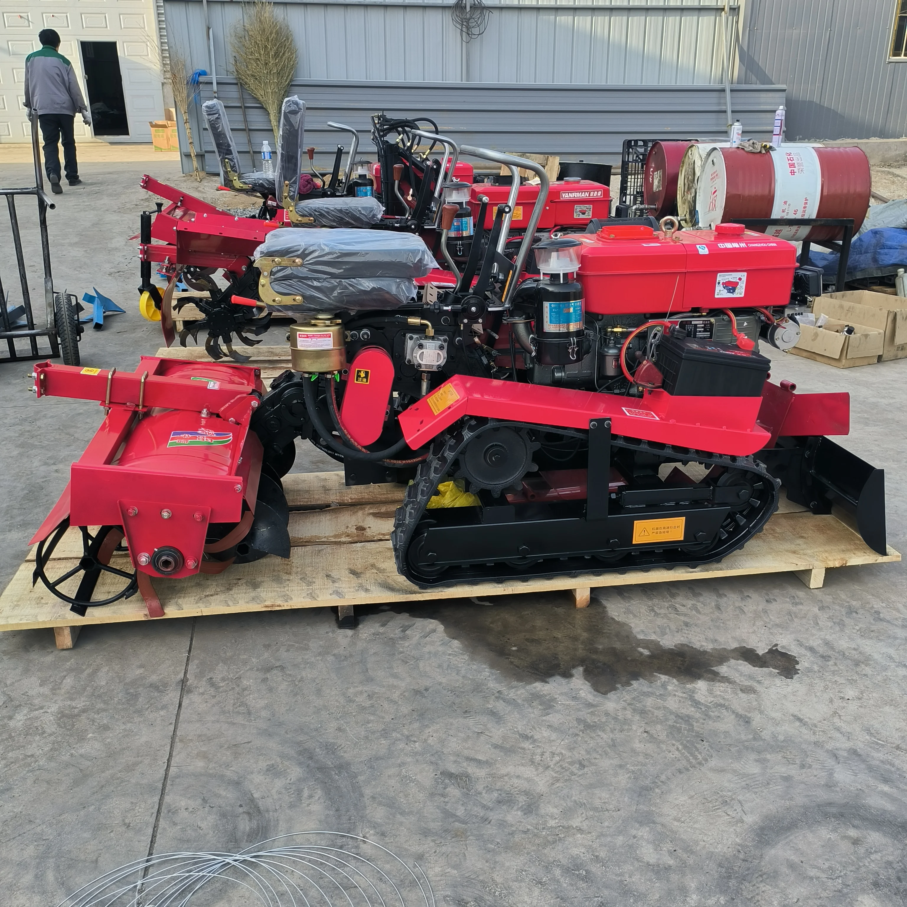 Hot Selling Small Tracked Tillage Machine 35hp Small Tracked Tractor Sowing and Weeding Agricultural Machinery
Hot Selling Small Tracked Tillage Machine 35hp Small Tracked Tractor Sowing and Weeding Agricultural Machinery