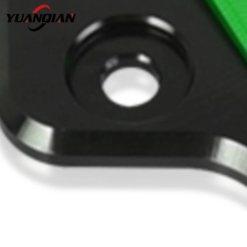 New Rear Heel Protective Cover Guard FOR Kawasaki Z900 ABS 2017-2025 2024 Heel Cover Guard Protector Parts Z900/SE 2022-2023
New Rear Heel Protective Cover Guard FOR Kawasaki Z900 ABS 2017-2025 2024 Heel Cover Guard Protector Parts Z900/SE 2022-2023