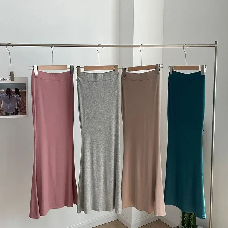 Solid color hip-hugging skirt gentle fishtail elegant Skirts for women sexy slim women's bottoming long skirt Woman clothing
Solid color hip-hugging skirt gentle fishtail elegant Skirts for women sexy slim women's bottoming long skirt Woman clothing