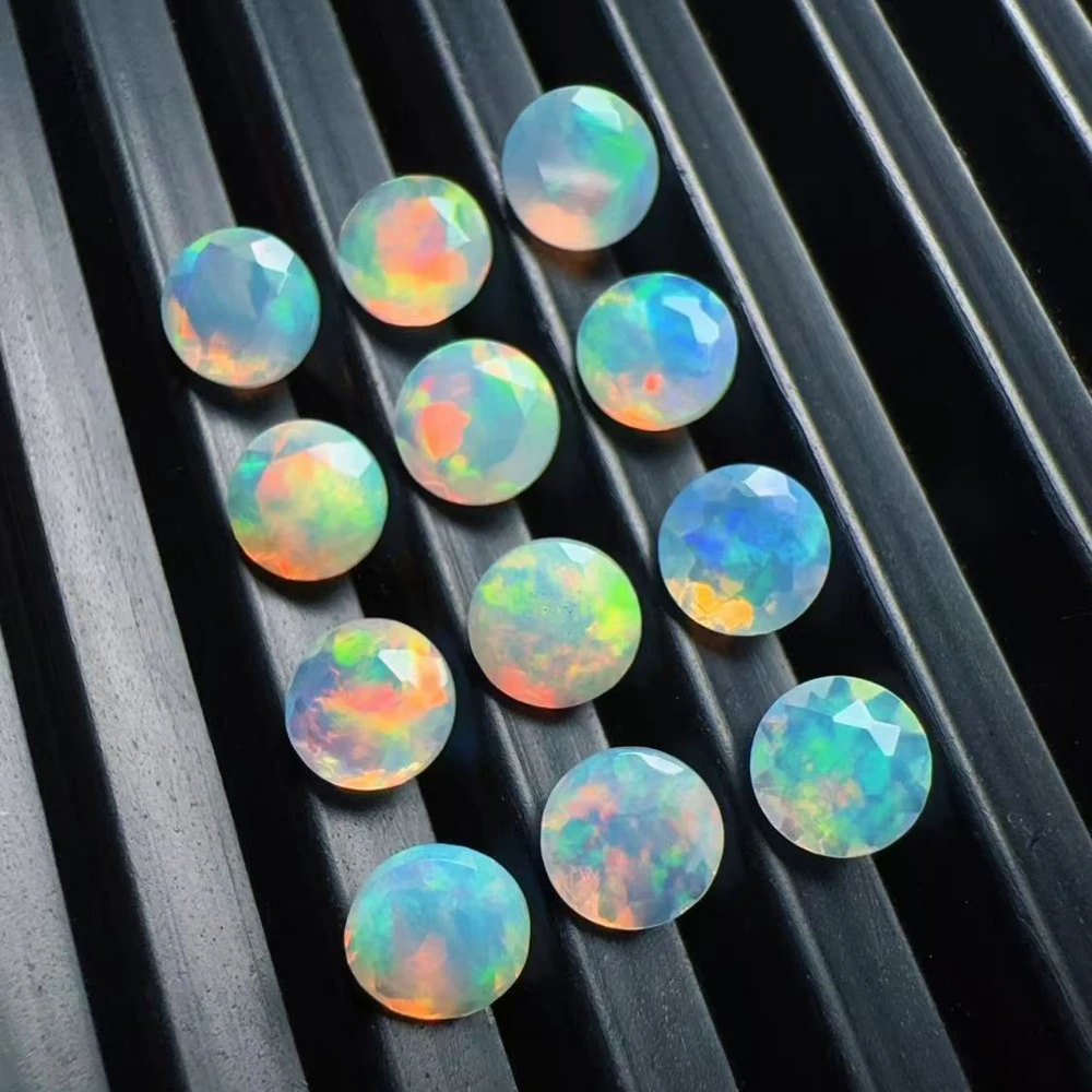 Натуральные эфиопские цветные опалы 2026 года, круглой огранки, разных размеров, натуральные драгоценные камни для ювелирных изделий из серебра 925 пробы
Натуральные эфиопские цветные опалы 2026 года, круглой огранки, разных размеров, натуральные драгоценные камни для ювелирных изделий из серебра 925 пробы