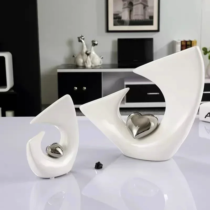 Modern wine cabinet decoration light luxury living room porch office study simple home decoration ceramic decoration with hand
Modern wine cabinet decoration light luxury living room porch office study simple home decoration ceramic decoration with hand
