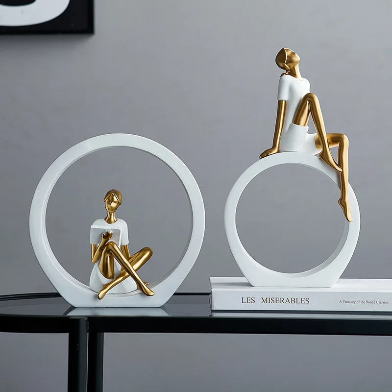 Modern Light Luxury Art Resin Reading Girl Character Statue Living Room TV Cabinet Wine Cabinet Office Desk Decoration Statue
Modern Light Luxury Art Resin Reading Girl Character Statue Living Room TV Cabinet Wine Cabinet Office Desk Decoration Statue