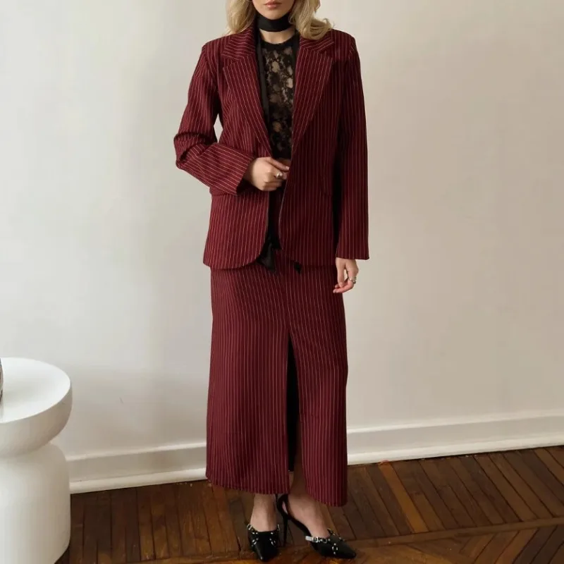 Tuularose Elegant Skirt 2 Pieces Fashion Striped Blazers High Waist Maxi Skirt Set Women's Luxury Office Lady Party Dress Sets
Tuularose Elegant Skirt 2 Pieces Fashion Striped Blazers High Waist Maxi Skirt Set Women's Luxury Office Lady Party Dress Sets