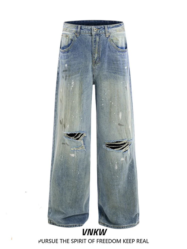 Ретро-джинсы в американском стиле с дырками на коленях, повседневные брюки для мужчин и женщин, летние джинсы в стиле High Street с эффектом потертости, молодежная одежда из смесового хлопка и полиэстера
Ретро-джинсы в американском стиле с дырками на коленях, повседневные брюки для мужчин и женщин, летние джинсы в стиле High Street с эффектом потертости, молодежная одежда из смесового хлопка и полиэстера