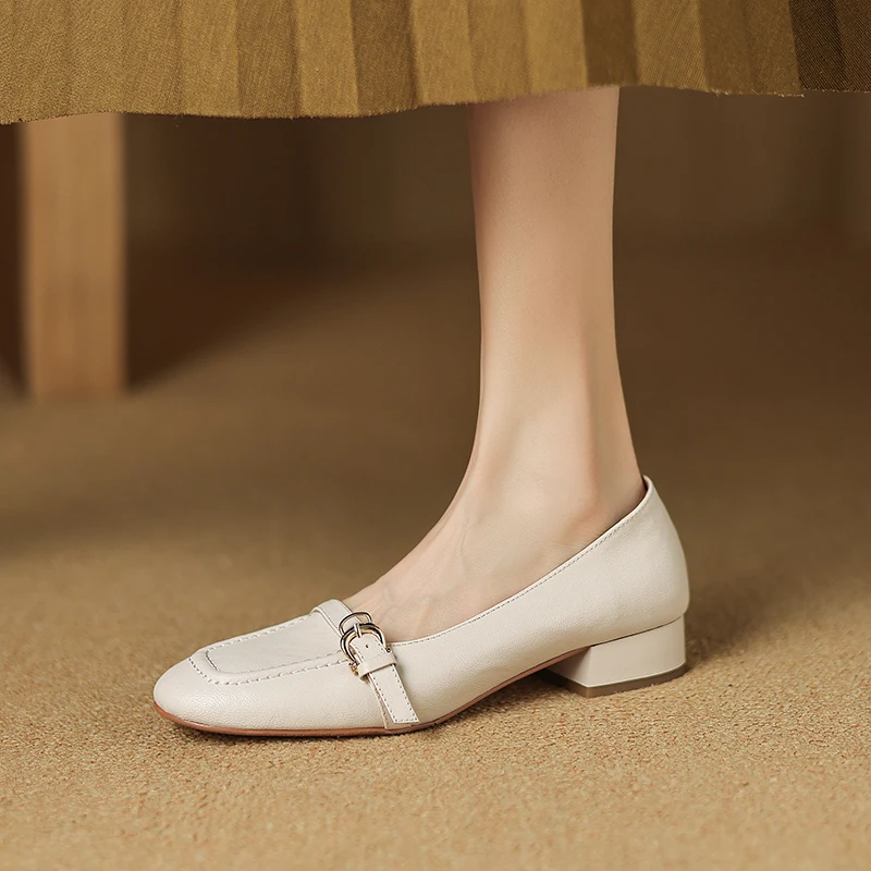 Women's Almond Toe Leather Loafers Slip-On Flats with Decorative Buckle Strap and Low Block Heel Shoes, Comfortable to Wear
Women's Almond Toe Leather Loafers Slip-On Flats with Decorative Buckle Strap and Low Block Heel Shoes, Comfortable to Wear