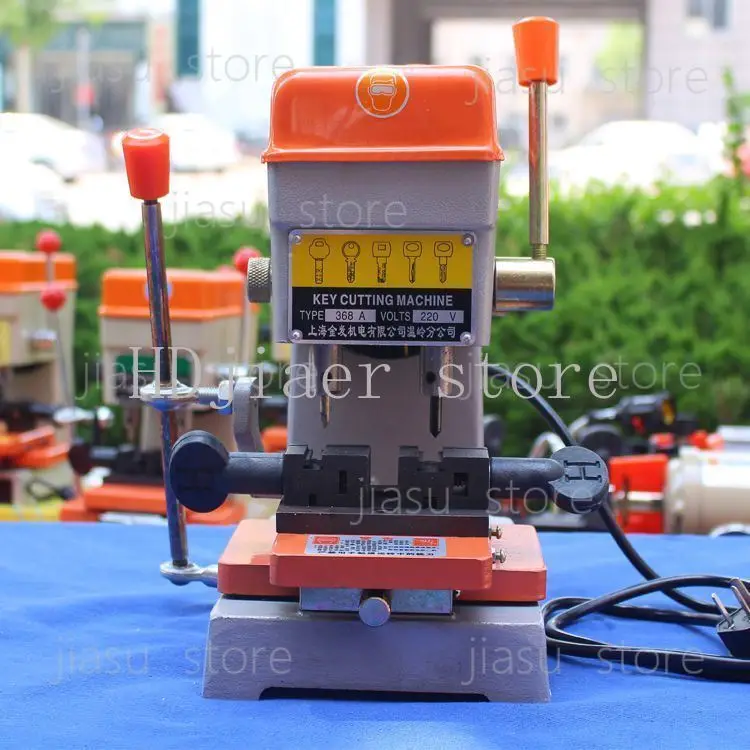 Multifunctional key distribution duplicating machine Fully automatic horizontal vertical punching key machine
Multifunctional key distribution duplicating machine Fully automatic horizontal vertical punching key machine