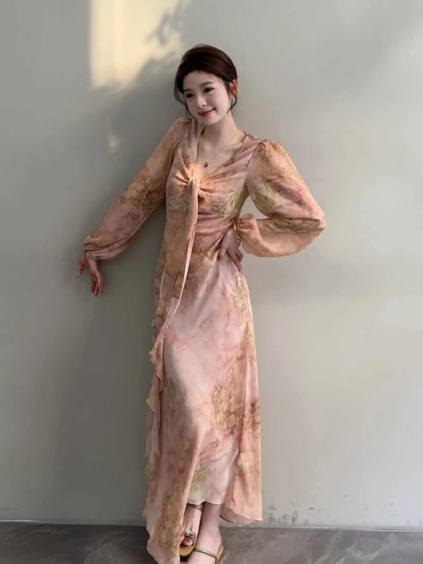 Song Sung Spring Summer New Floral V-ne Lantern Sve Long Sve Dr Gentle Waist Inward Long Dr DT936 Women's Dr
Song Sung Spring Summer New Floral V-ne Lantern Sve Long Sve Dr Gentle Waist Inward Long Dr DT936 Women's Dr