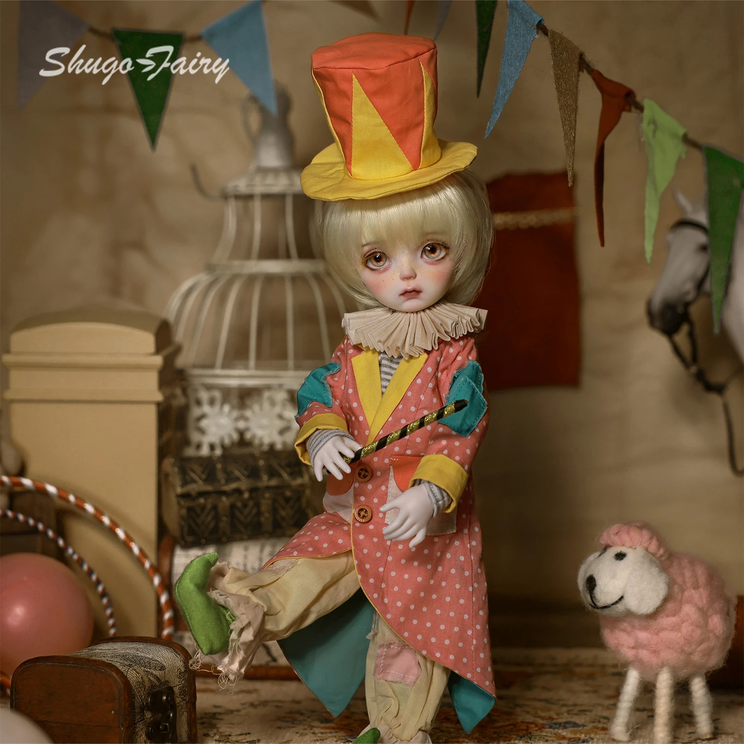 Кукла ShugaFair Bjd 1/6 Plus Milia Цирк Волшебник Стиль Вечеринка Винтаж Полный комплект Русские конфеты Цвет Десять тысяч План побега Bjd
Кукла ShugaFair Bjd 1/6 Plus Milia Цирк Волшебник Стиль Вечеринка Винтаж Полный комплект Русские конфеты Цвет Десять тысяч План побега Bjd