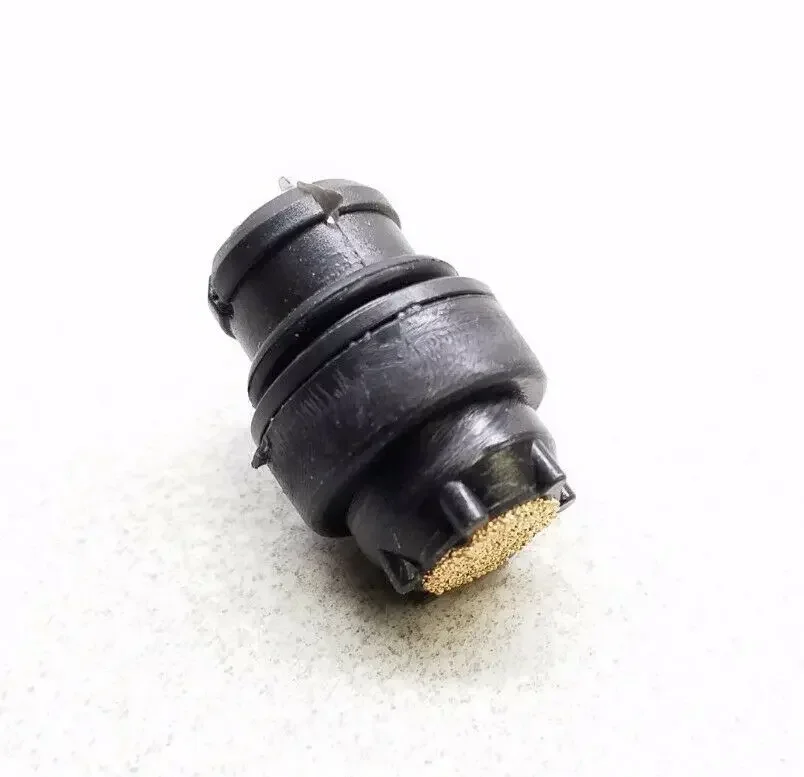 2pcs Gas Tank Fuel Tank Vents Garden Power Tools Accessories Chainsaw Replacement Parts For Chain Saw 0000 350 5800
2pcs Gas Tank Fuel Tank Vents Garden Power Tools Accessories Chainsaw Replacement Parts For Chain Saw 0000 350 5800