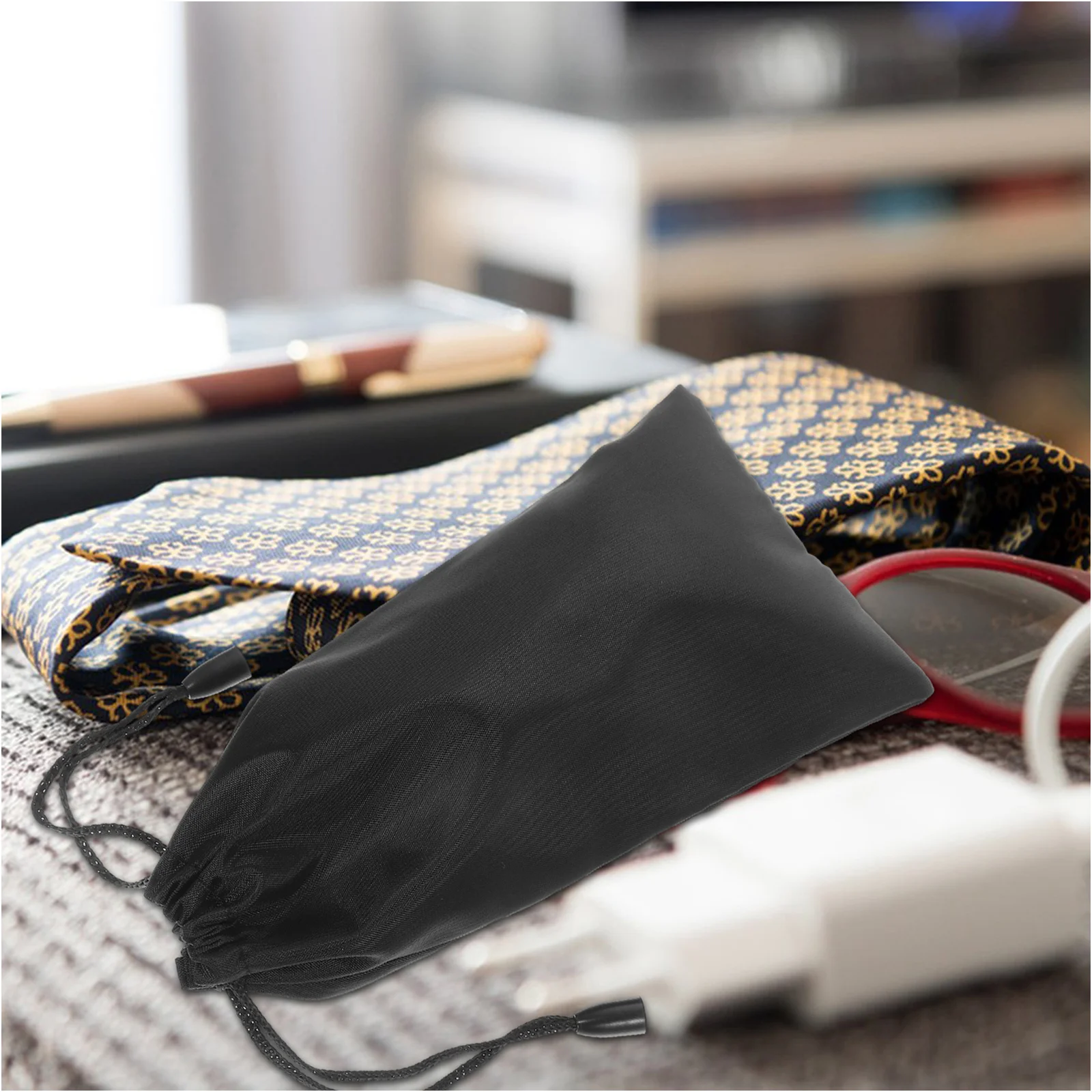 10Pcs Portable Soft Drawstring Eyeglass Bag Sunglasses Case Travel Organizer Small Glasses Storage Pouch Lightweight
10Pcs Portable Soft Drawstring Eyeglass Bag Sunglasses Case Travel Organizer Small Glasses Storage Pouch Lightweight