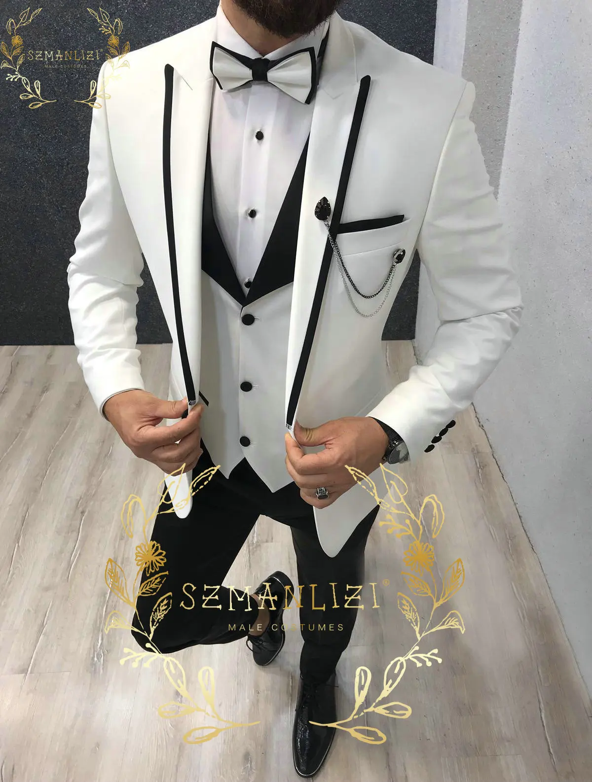 2022 Custom Made Ivory Men Suits Peaked Lapel Groomsman Groom Tuxedos For Wedding Best Man Blazer Male Prom Dress 3 Pieces Set
2022 Custom Made Ivory Men Suits Peaked Lapel Groomsman Groom Tuxedos For Wedding Best Man Blazer Male Prom Dress 3 Pieces Set