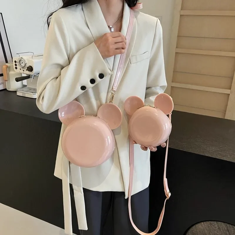 Disney Mickey Mouse Women's New Cartoon Messenger Bag Fashion Shopping Bag Cute Cartoon Round Shoulder Bag
Disney Mickey Mouse Women's New Cartoon Messenger Bag Fashion Shopping Bag Cute Cartoon Round Shoulder Bag