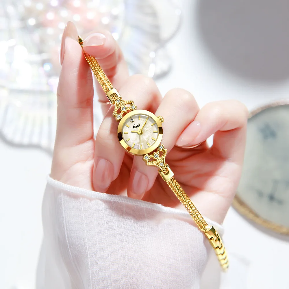 Брендовые женские часы GEDI, изысканные легкие роскошные золотые браслеты, высококачественные водонепроницаемые женские модные кварцевые наручные часы
Брендовые женские часы GEDI, изысканные легкие роскошные золотые браслеты, высококачественные водонепроницаемые женские модные кварцевые наручные часы