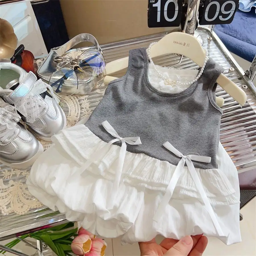 Korean Children's Clothing Baby Girl Summer Vest Set 2025 New Children's Sleeveless Top Bud Pants Two-piece Set
Korean Children's Clothing Baby Girl Summer Vest Set 2025 New Children's Sleeveless Top Bud Pants Two-piece Set