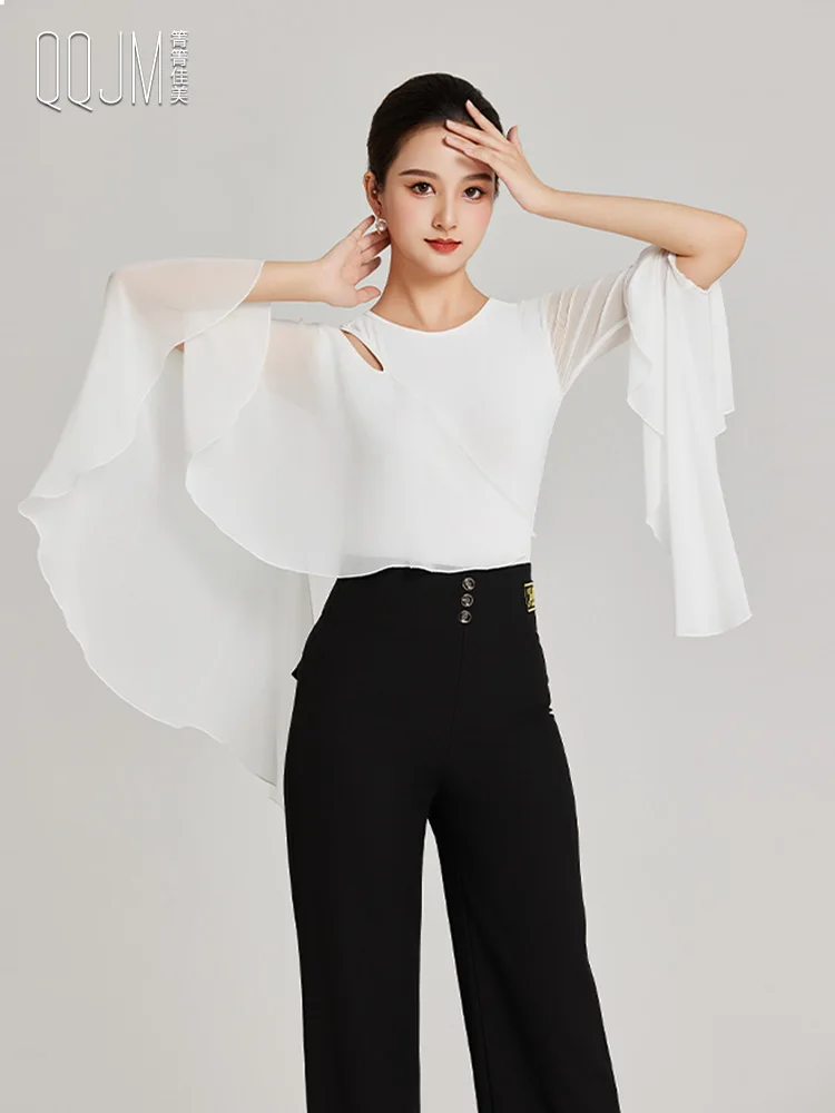 2025 Modern Dance Top Waltz Tango Ballroom Dance Practice Performance Ice Silk Elastic Top
2025 Modern Dance Top Waltz Tango Ballroom Dance Practice Performance Ice Silk Elastic Top