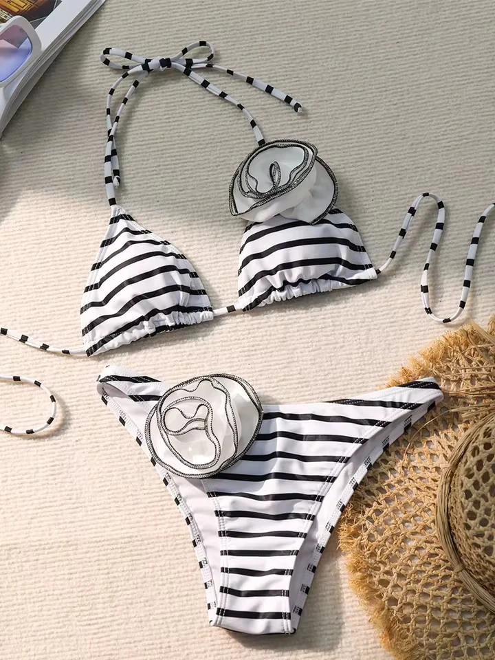 Vzvn Sexy Stripe Laced Up 3D Flower Bikinis Women Split Swimsuit Beach Vacation Bikini 2026 New All Season Bikinis 2 Piece Set
Vzvn Sexy Stripe Laced Up 3D Flower Bikinis Women Split Swimsuit Beach Vacation Bikini 2026 New All Season Bikinis 2 Piece Set