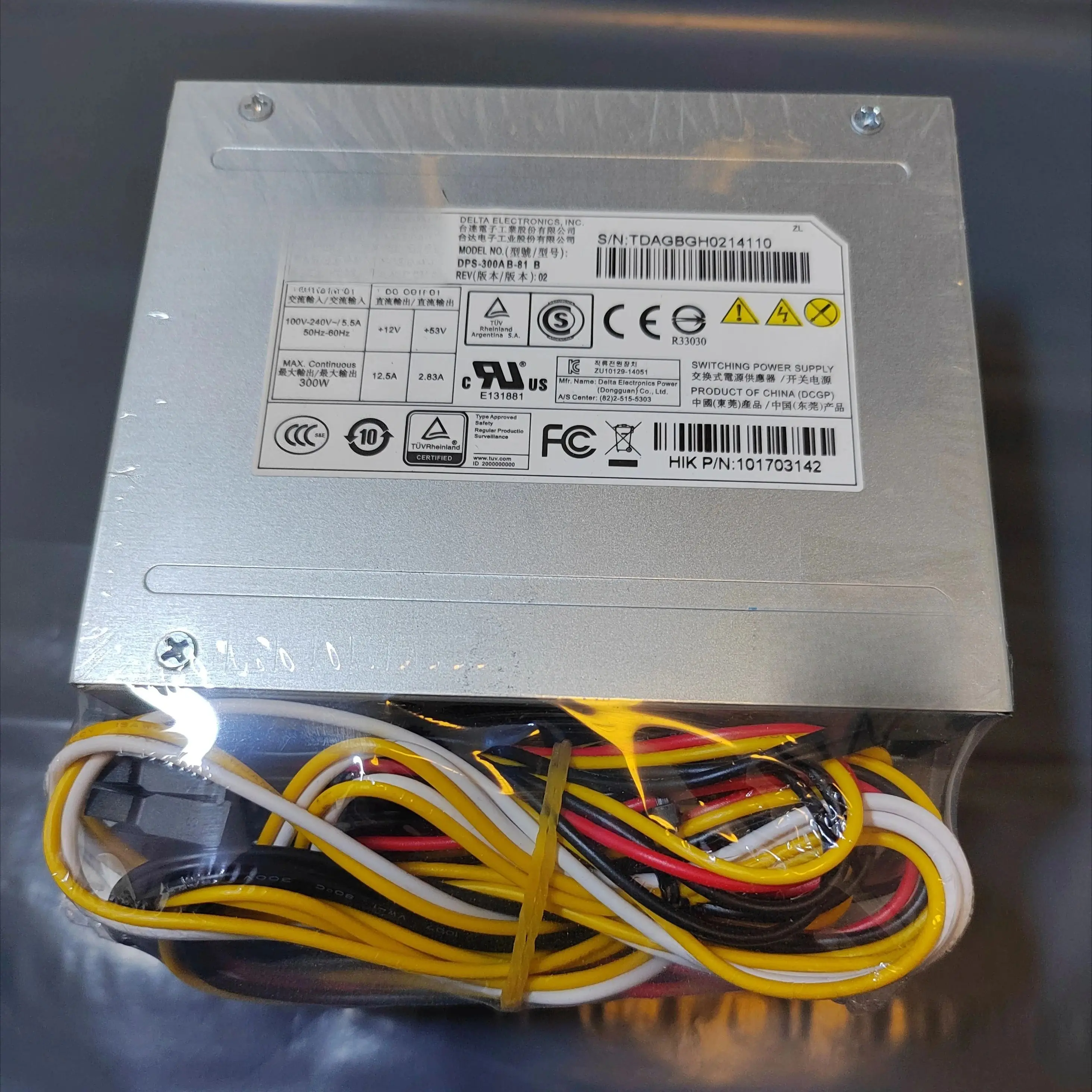 300W Power Supply DPS-300AB-81 B
300W Power Supply DPS-300AB-81 B