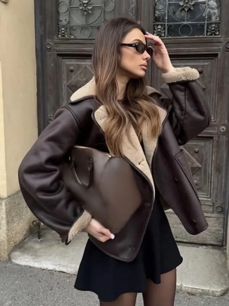 HH женская модная асимметричная однобортная куртка с карманами, женская осенне-зимняя теплая повседневная куртка с длинными рукавами и лацканами в уличном стиле
HH женская модная асимметричная однобортная куртка с карманами, женская осенне-зимняя теплая повседневная куртка с длинными рукавами и лацканами в уличном стиле