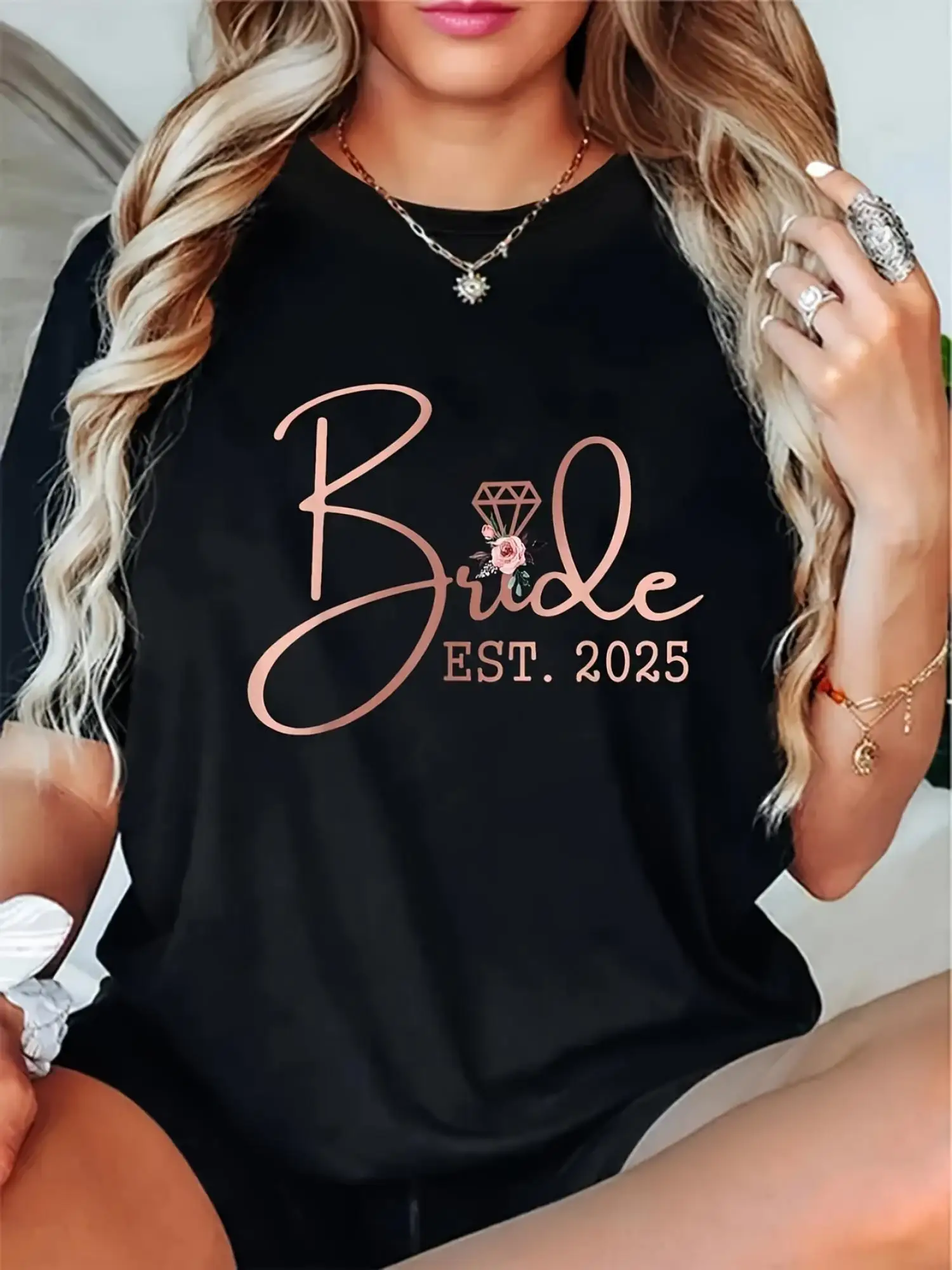 Ladies Bridal T-shirt Est 2025 Bachelorette Party Wedding Bridal Tea suitable for unmarried ladies
Ladies Bridal T-shirt Est 2025 Bachelorette Party Wedding Bridal Tea suitable for unmarried ladies