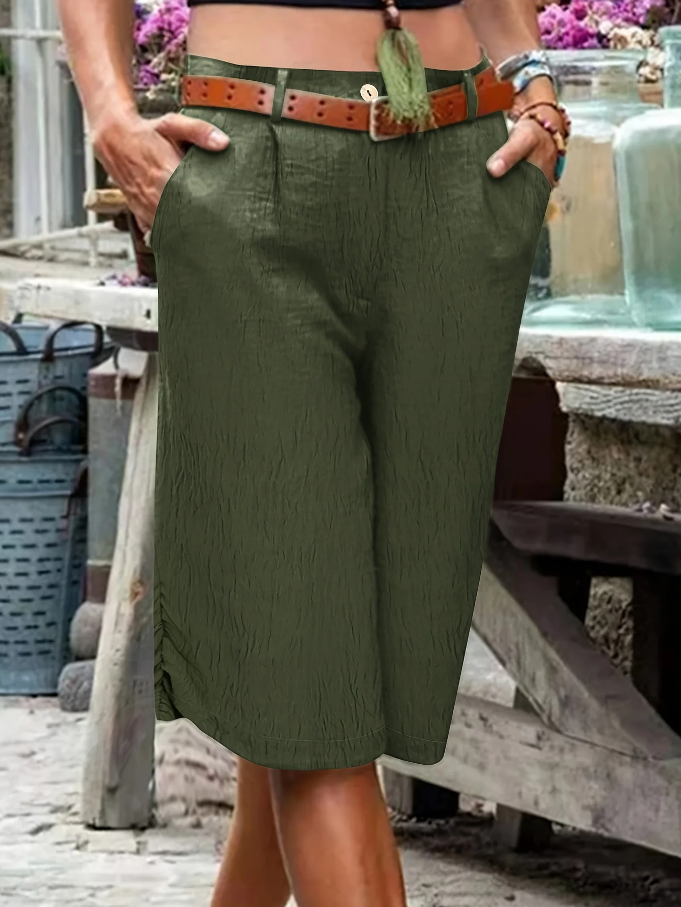 Elegant directional women's solid waistband, racer, diagonal slip pockets, stylish shorts
Elegant directional women's solid waistband, racer, diagonal slip pockets, stylish shorts