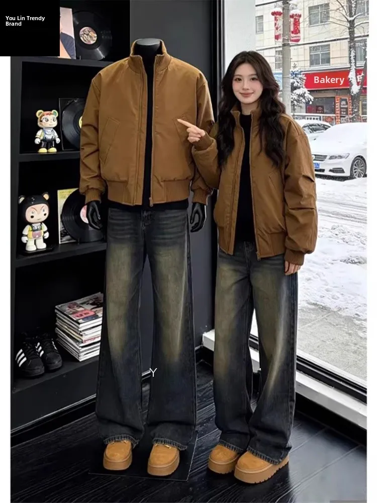 Brown Mermaid Flight Jaet Coat Men's Spring American OOTD Denim Set Stand Collar Flight Jaet Outerwear Youth Trend
Brown Mermaid Flight Jaet Coat Men's Spring American OOTD Denim Set Stand Collar Flight Jaet Outerwear Youth Trend