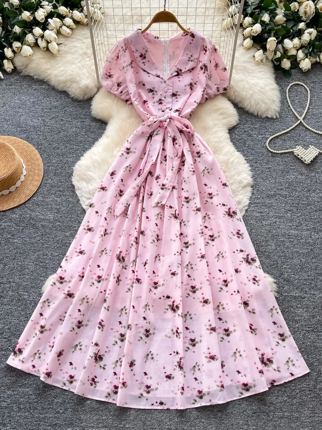 Women Pink Floral A-line Dress V-neck Puff Sleeve Long Dress Elegant Vintage French Vacation Style Sweet Maxi Dress Summer 2026
Women Pink Floral A-line Dress V-neck Puff Sleeve Long Dress Elegant Vintage French Vacation Style Sweet Maxi Dress Summer 2026