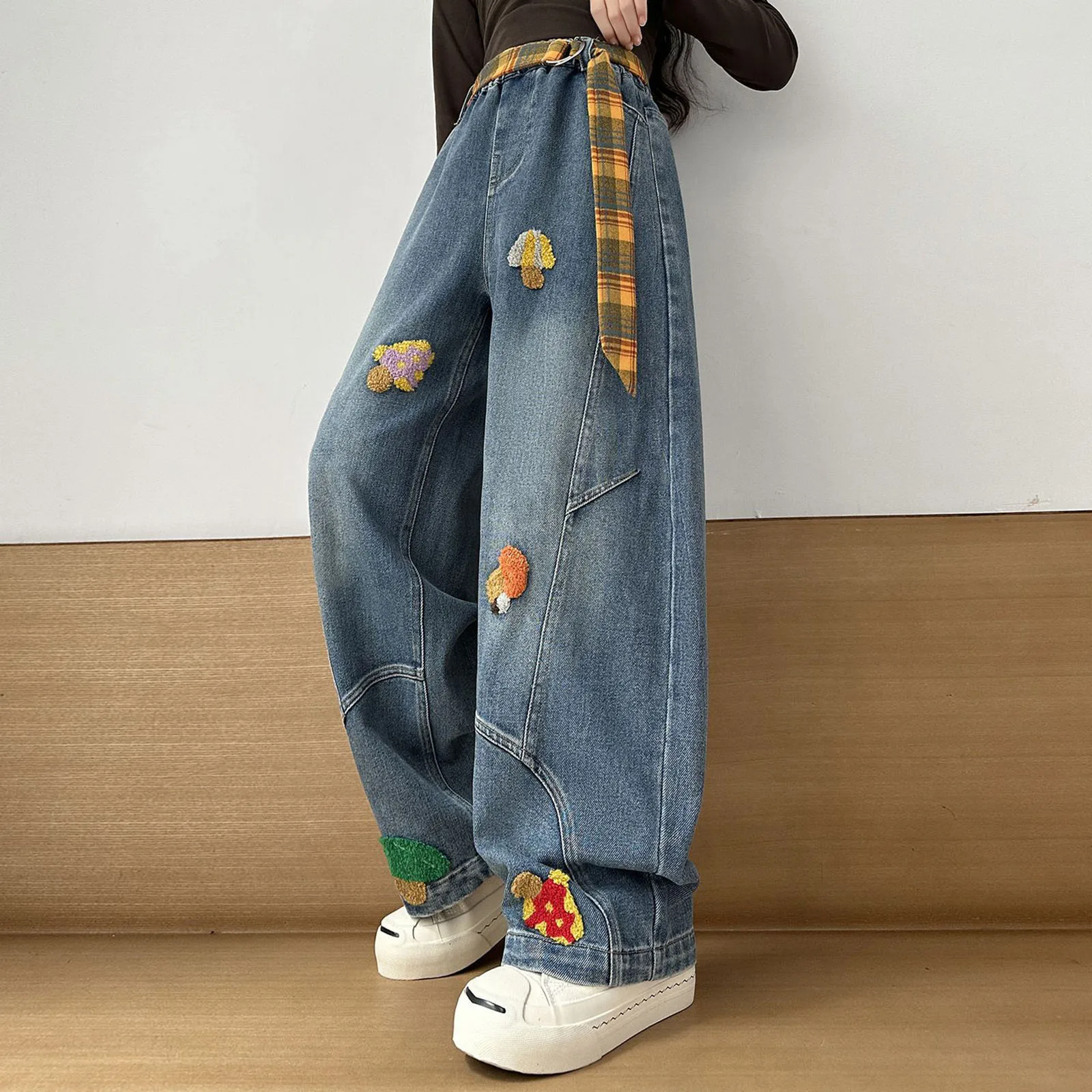 Track Costume Girls Girls Jeans Large Childrens Embroidered Scimitar Pants Childrens Loose Straight Girls Swim Warm up Pants
Track Costume Girls Girls Jeans Large Childrens Embroidered Scimitar Pants Childrens Loose Straight Girls Swim Warm up Pants