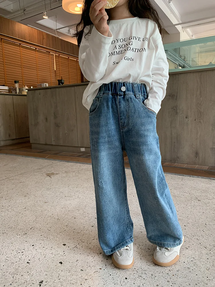 WOOFOO 2026 Spring Autumn Children Loose Jeans Korean Style Baby Girls Casual Denim Pants Kids Straight Trousers
WOOFOO 2026 Spring Autumn Children Loose Jeans Korean Style Baby Girls Casual Denim Pants Kids Straight Trousers
