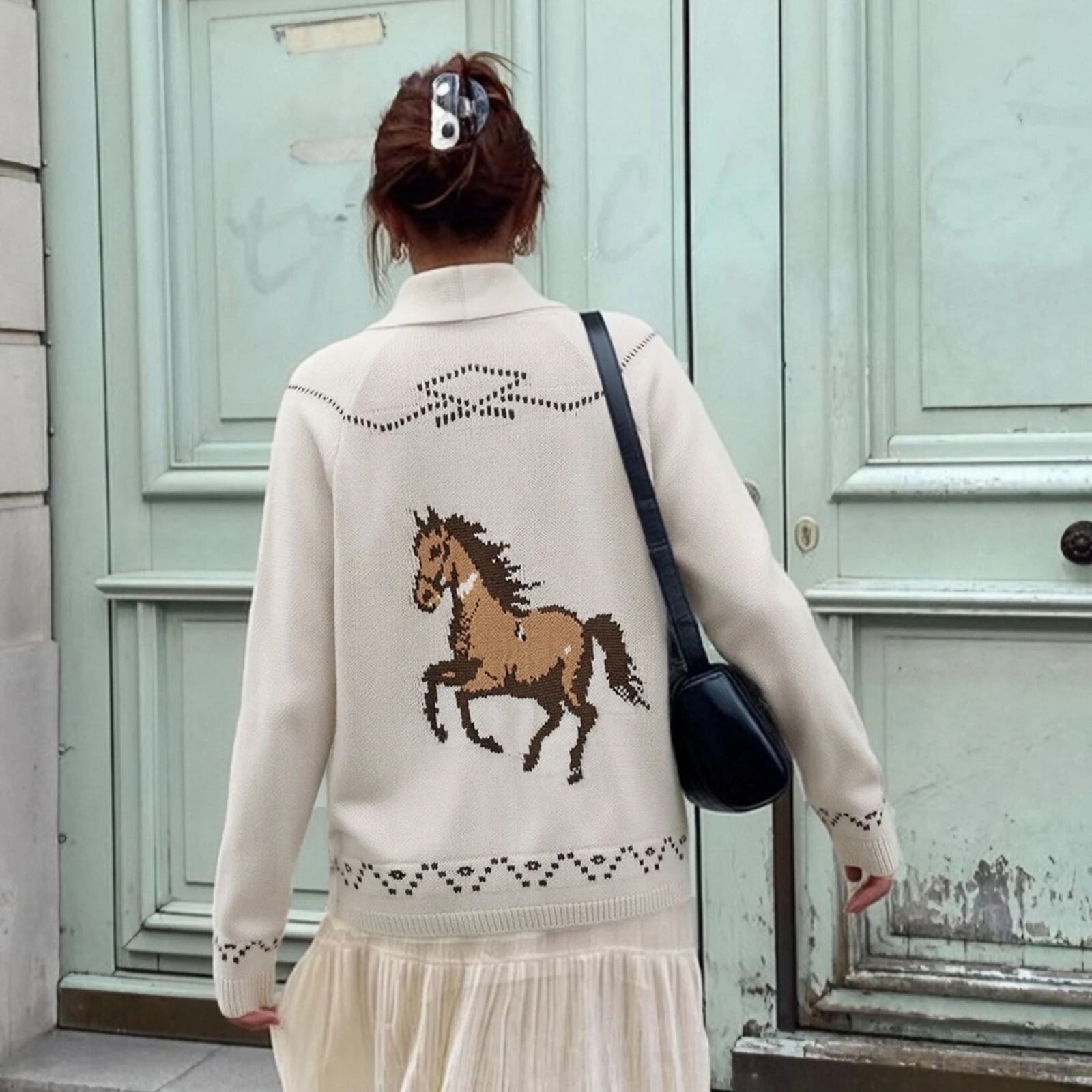 2026 Fashion Women's Autumn Sweater Cardigan Long Sleeve Open Front Galloping Horse Print Knitwear Outwear Tops New
2026 Fashion Women's Autumn Sweater Cardigan Long Sleeve Open Front Galloping Horse Print Knitwear Outwear Tops New
