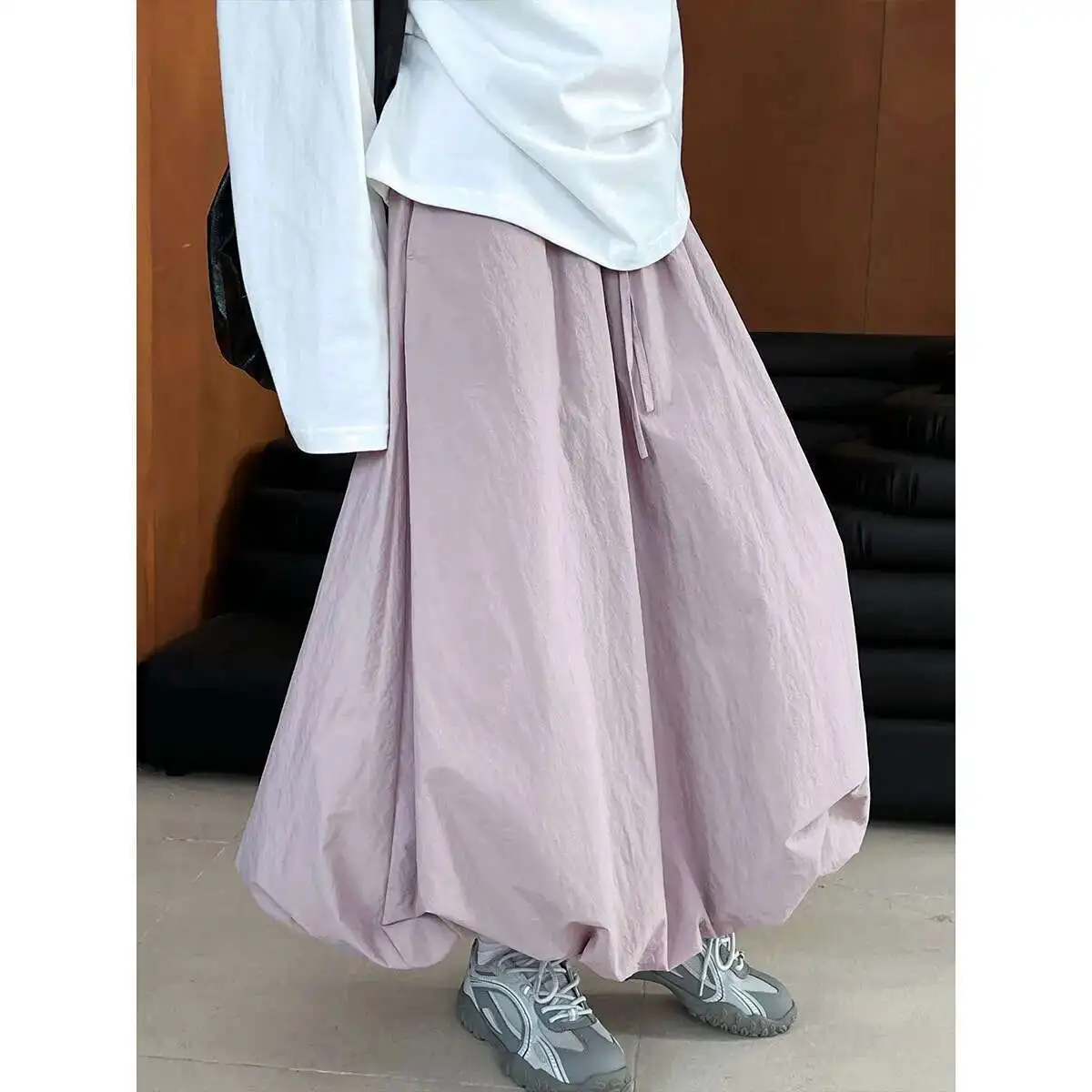 Casual High Waist Flower Bud Half Length Skirt 2025 Spring New Versatile Mid Length A-line Skirt Folded Lantern Long Skirt 1857
Casual High Waist Flower Bud Half Length Skirt 2025 Spring New Versatile Mid Length A-line Skirt Folded Lantern Long Skirt 1857