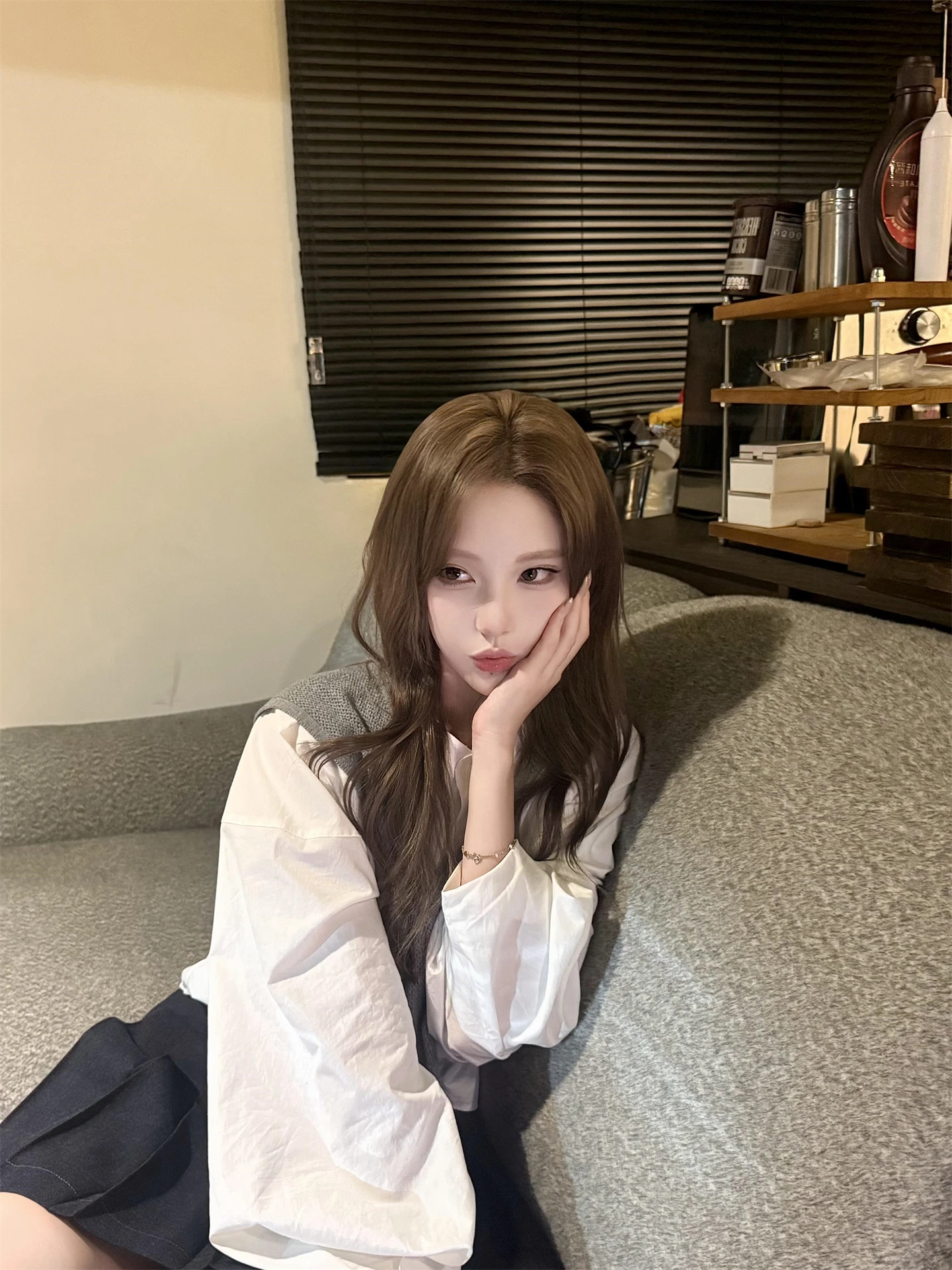 White Casual Long Sleeve Shirt Women's Korean Style Shoulder Wrap Loose Fit Breathable Comfortable Commute Fashion Shirt
White Casual Long Sleeve Shirt Women's Korean Style Shoulder Wrap Loose Fit Breathable Comfortable Commute Fashion Shirt