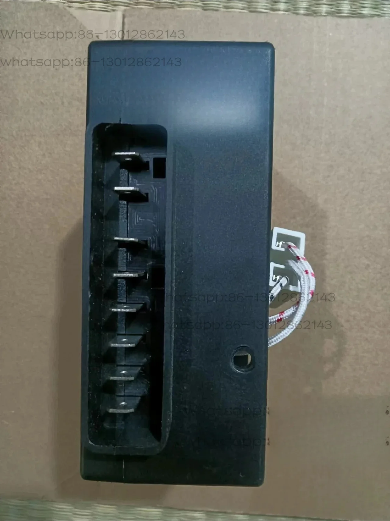 DC 12/24V Car Refrigerator Variable Frequency Compressor Drive Module
DC 12/24V Car Refrigerator Variable Frequency Compressor Drive Module