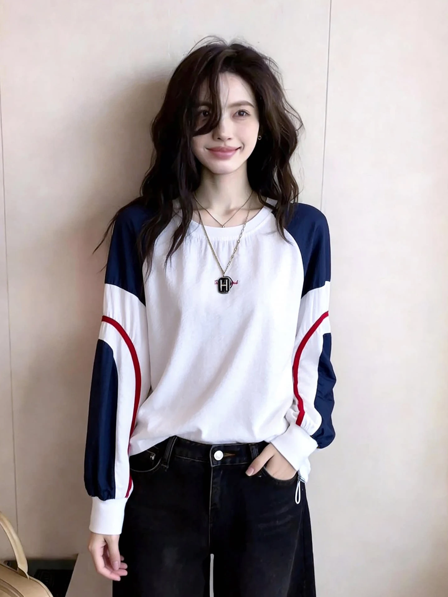 Trendy Long Sleeve Color Block Design T-Shirt Fashionable round Neck Summer Top Age Reduction Versatile French Style Loose Fit
Trendy Long Sleeve Color Block Design T-Shirt Fashionable round Neck Summer Top Age Reduction Versatile French Style Loose Fit