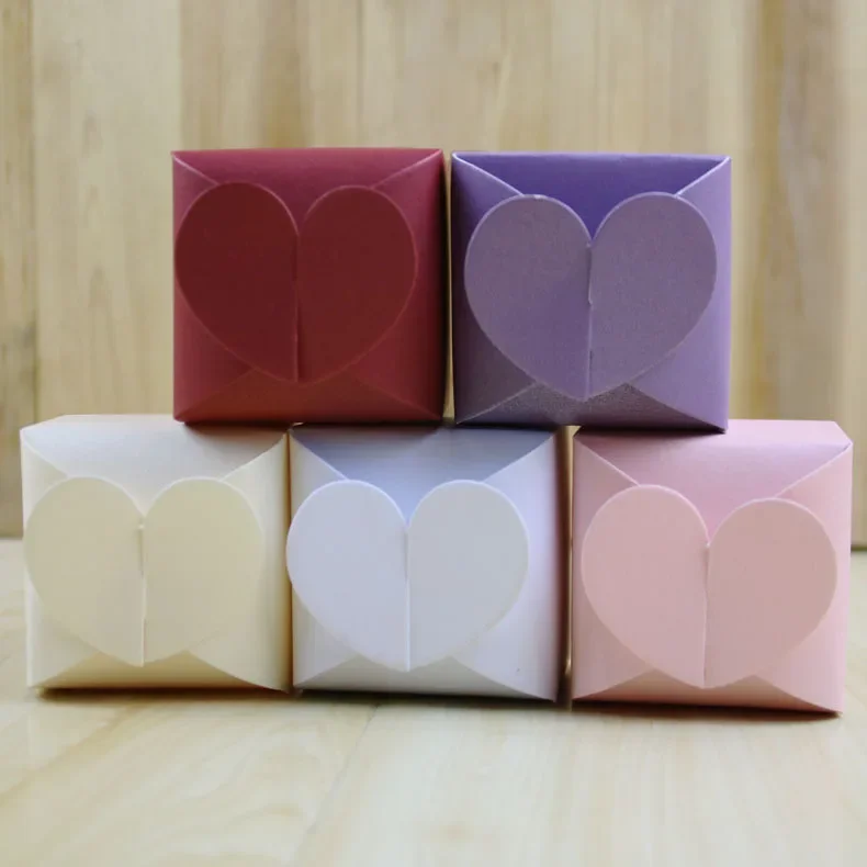 Wholesale Hot Sale Colors Love Heart Candy Box Pink Purple White Red Wedding Party Favors Candy Gifts Boxes Free Shipping
Wholesale Hot Sale Colors Love Heart Candy Box Pink Purple White Red Wedding Party Favors Candy Gifts Boxes Free Shipping
