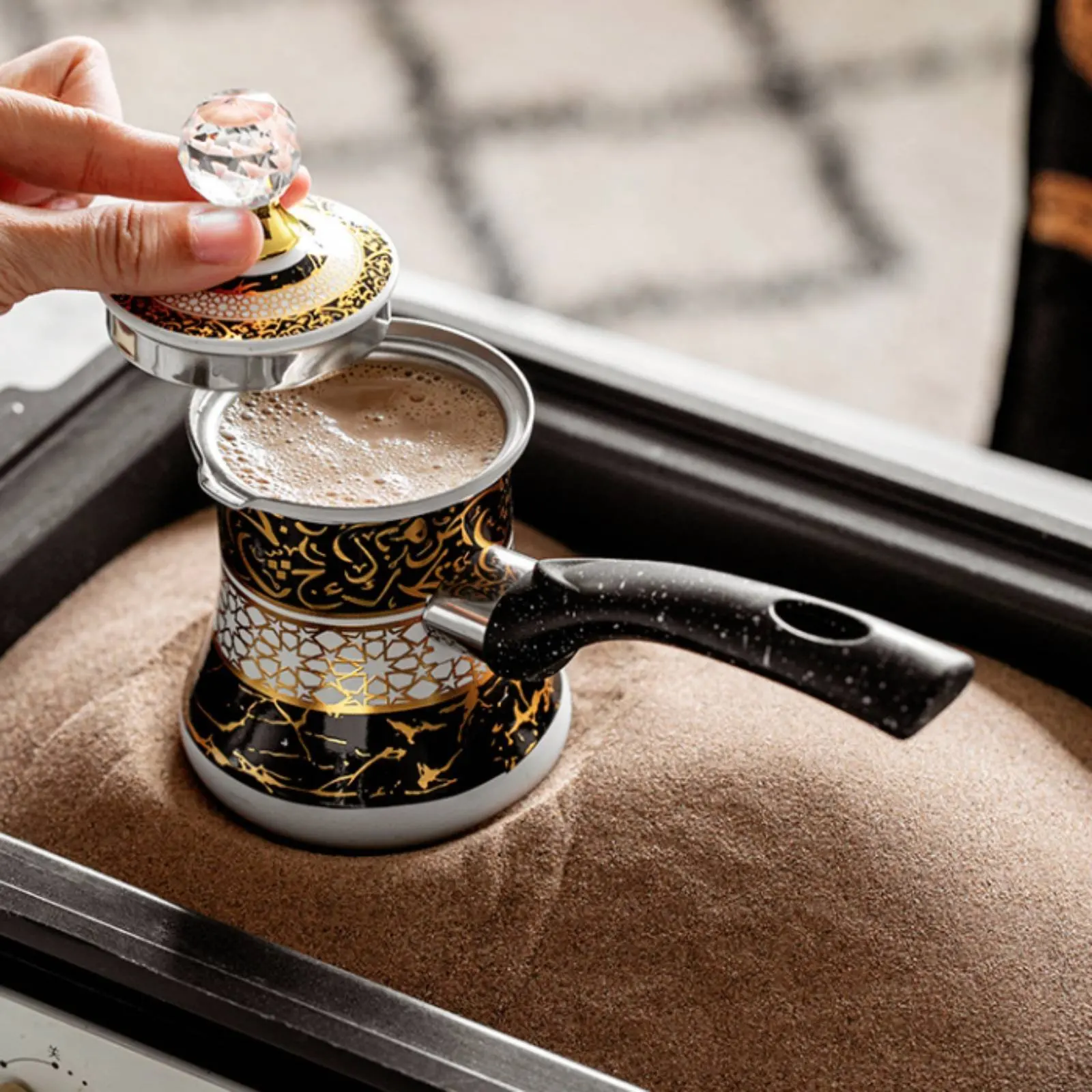 Turkish Coffee Pot European Retro Style Arabic Coffee Pot Long Handle Ibrik Crystal Knob Lid Kitchenware for Home Kitchen, Gift
Turkish Coffee Pot European Retro Style Arabic Coffee Pot Long Handle Ibrik Crystal Knob Lid Kitchenware for Home Kitchen, Gift