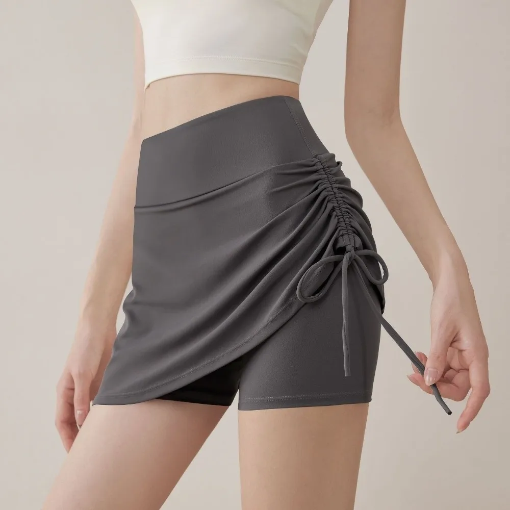 High-Waisted Pleated Hip-lifting Shorts Irregular Curved Hem Quick Drying Sports Skirt Pants Slim Fit Anti Glare Mini Skirt
High-Waisted Pleated Hip-lifting Shorts Irregular Curved Hem Quick Drying Sports Skirt Pants Slim Fit Anti Glare Mini Skirt