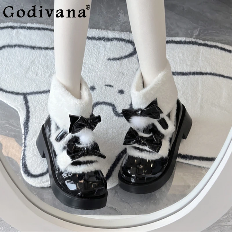 Lolita Snow Boots Women's Winter New Fleece Warm Round Head Short Boots Lady Girls Sweet Cute Bow Ankle Boots Platform Shoes
Lolita Snow Boots Women's Winter New Fleece Warm Round Head Short Boots Lady Girls Sweet Cute Bow Ankle Boots Platform Shoes
