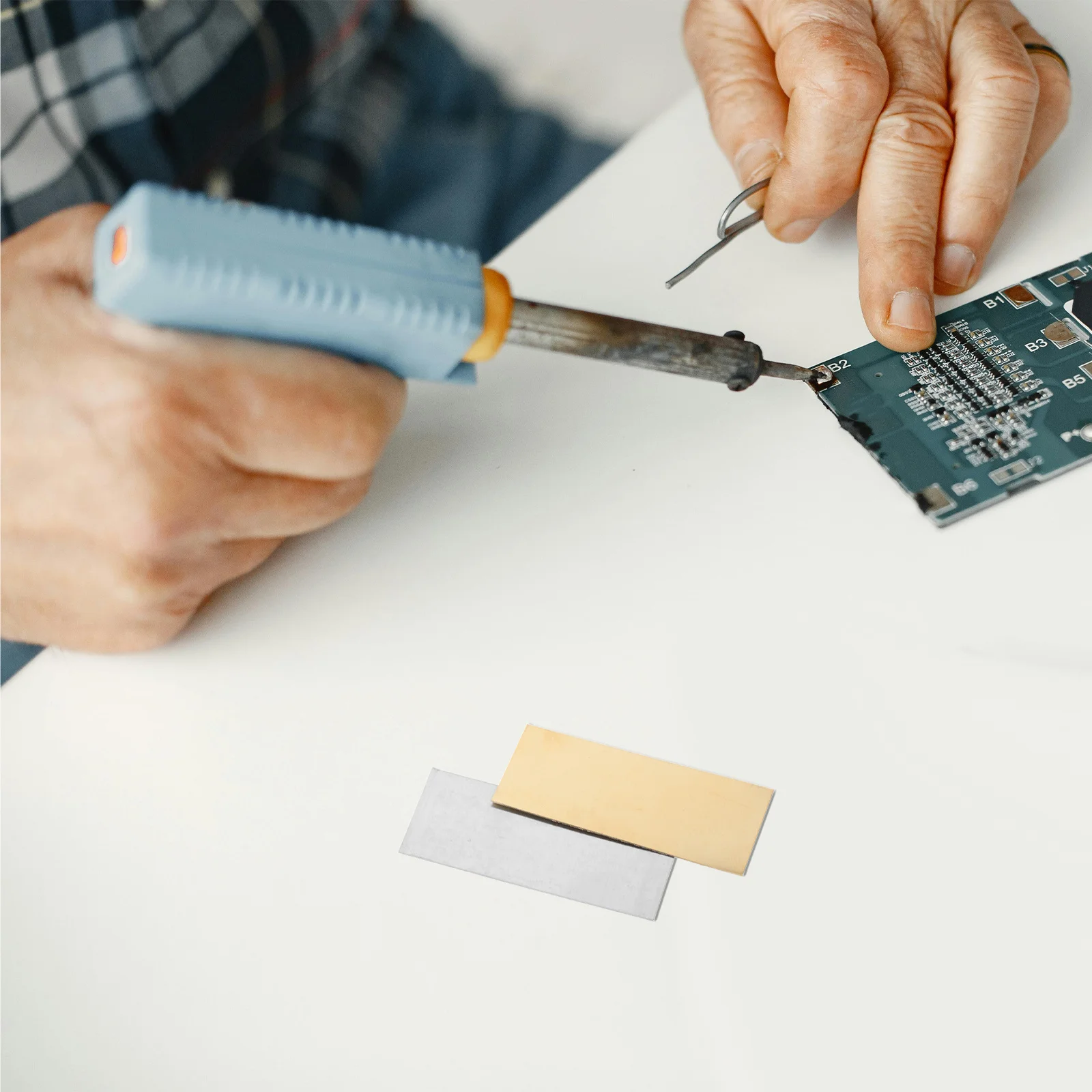 5Pairs Zinc Copper Anode Strips Multi-Purpose DIY Fruit Kit Zinc Sheet Copper Plate Experimental Materials
5Pairs Zinc Copper Anode Strips Multi-Purpose DIY Fruit Kit Zinc Sheet Copper Plate Experimental Materials