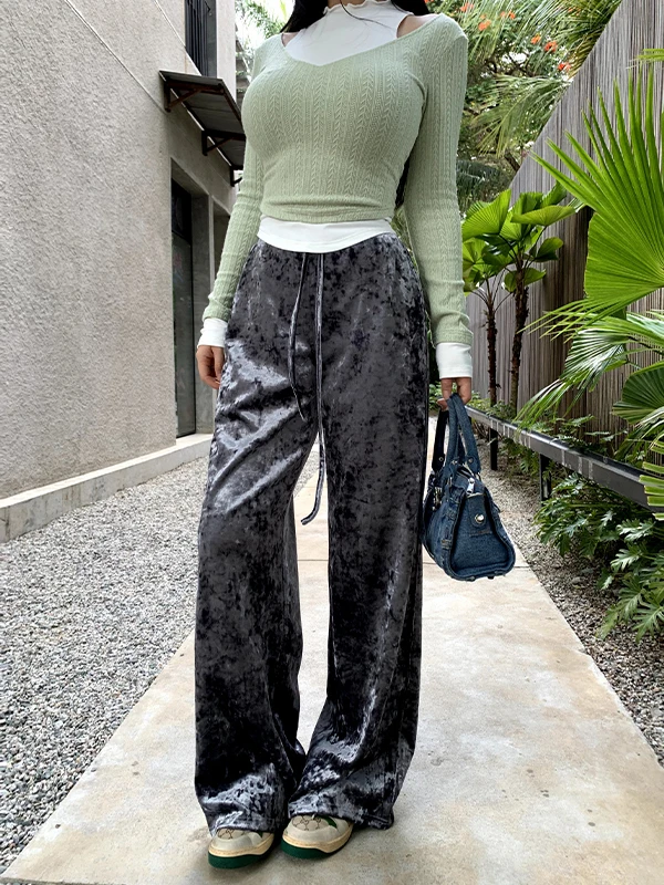 Повседневные брюки прямого кроя из вельвета с эластичным поясом, больших размеров, женские, модные, Cherry Brand, весна-лето-осень
Повседневные брюки прямого кроя из вельвета с эластичным поясом, больших размеров, женские, модные, Cherry Brand, весна-лето-осень