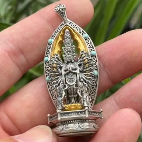 Tibetan Retro Thousand-handed Guanyin Folk Wind Pendant Necklace New Chinese High-quality Pendant Couple Transshipment Necklace
Tibetan Retro Thousand-handed Guanyin Folk Wind Pendant Necklace New Chinese High-quality Pendant Couple Transshipment Necklace