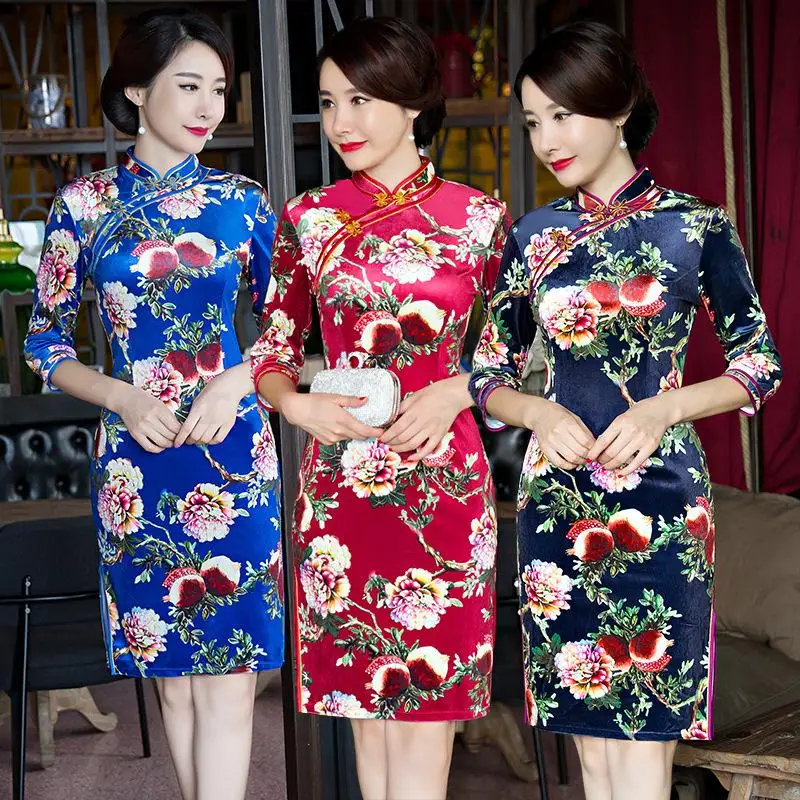 Cheongsam с цветочным принтом в стиле ретро, короткое бархатное Ципао, модное тонкое улучшенное платье в китайском стиле, традиционный воротник-стойка, Vestidos
Cheongsam с цветочным принтом в стиле ретро, короткое бархатное Ципао, модное тонкое улучшенное платье в китайском стиле, традиционный воротник-стойка, Vestidos