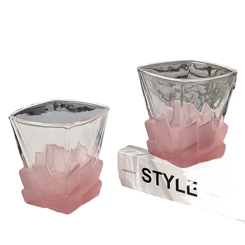 Art sense whiskey foreign wine ice cube cup glass household light luxury high-end 474
Art sense whiskey foreign wine ice cube cup glass household light luxury high-end 474