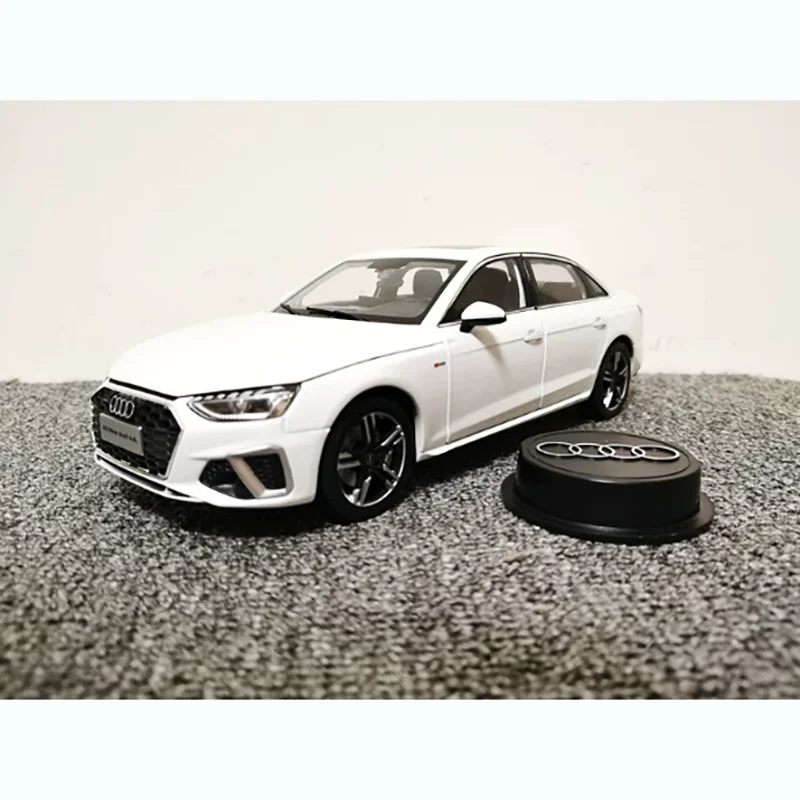 Diecast 1/18 Scale 2020 A4L Alloy Car Model Simulation Toy Collection desktop decoration Static souvenirs Adult gift
Diecast 1/18 Scale 2020 A4L Alloy Car Model Simulation Toy Collection desktop decoration Static souvenirs Adult gift